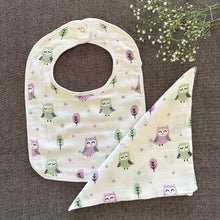 Load image into Gallery viewer, Bamboo Muslin Baby Bib and Wash Cloth Set - Set of 3 - Oranges and Lemons