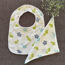 Load image into Gallery viewer, Bamboo Muslin Baby Bib and Wash Cloth Set - Turtle Print (Set of 2) - Oranges and Lemons
