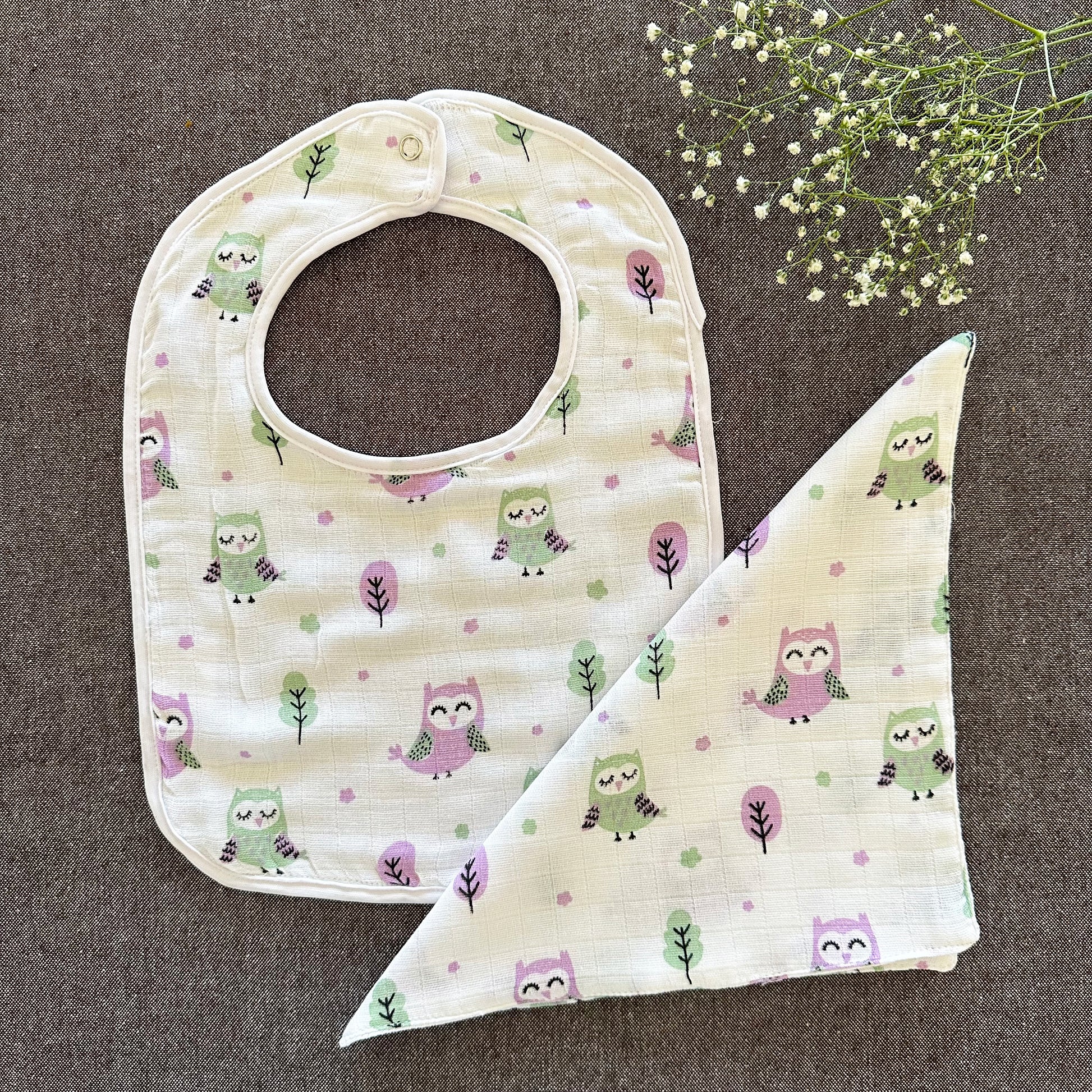 Bamboo Muslin Baby Bib and Wash Cloth Set - Set of 3 - Oranges and Lemons