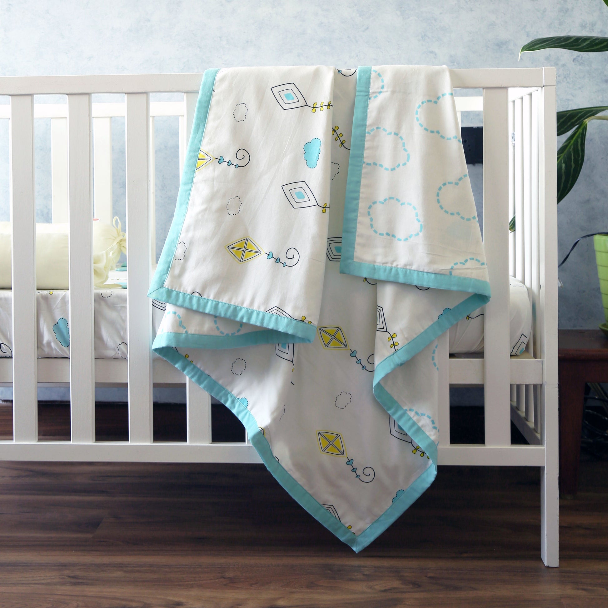 Fly Away High - Organic Cot Bedding Set - Oranges and Lemons